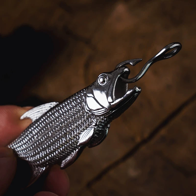 Fish head and attachment clasp close-up
